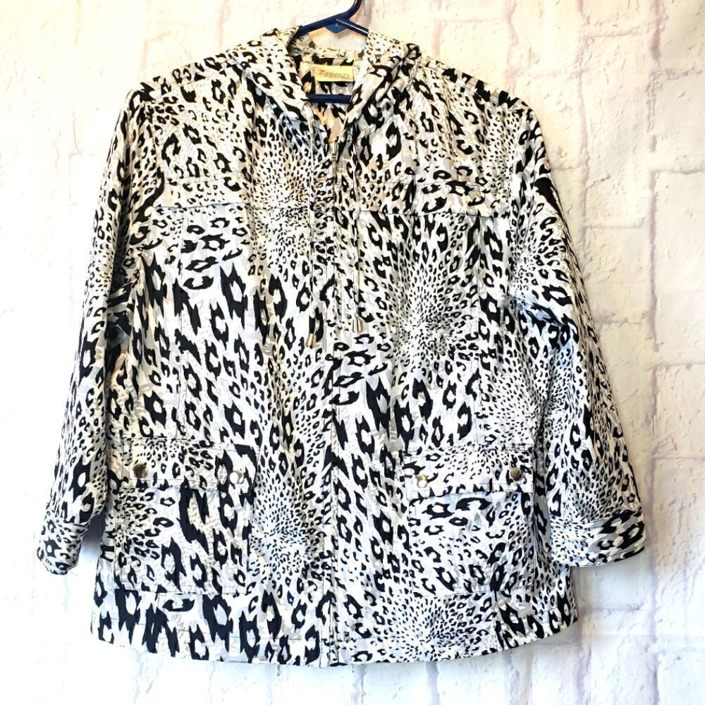 ZENERGY BY CHICO'S Hooded Animal Print Jacket